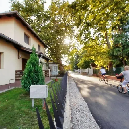 Mirage & Pool - * Balatonboglár