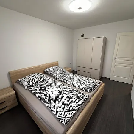 Apartment Mirage & Pool - *