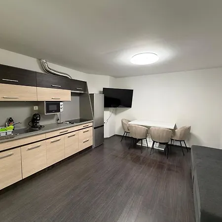 Mirage & Pool - Apartament *