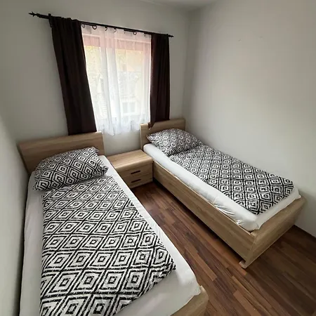 Mirage & Pool - Apartament