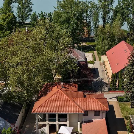 Apartment Mirage & Pool - *