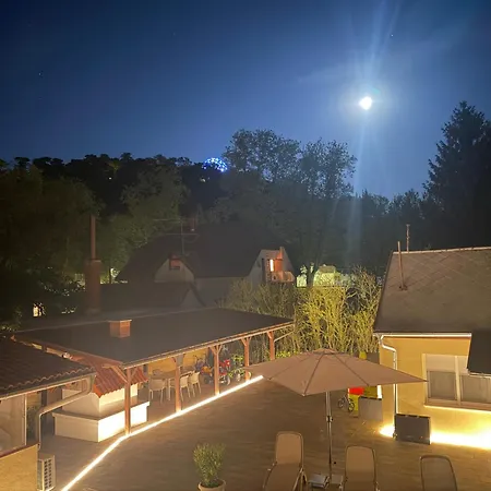 Mirage & Pool - Apartment Balatonboglar
