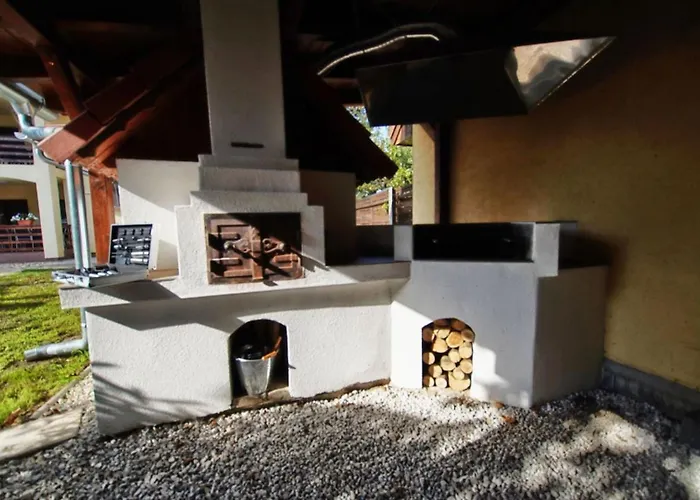 Mirage & Pool - Lejlighed