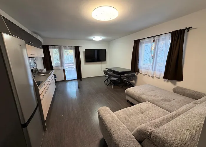 Mirage & Pool - Lejlighed *